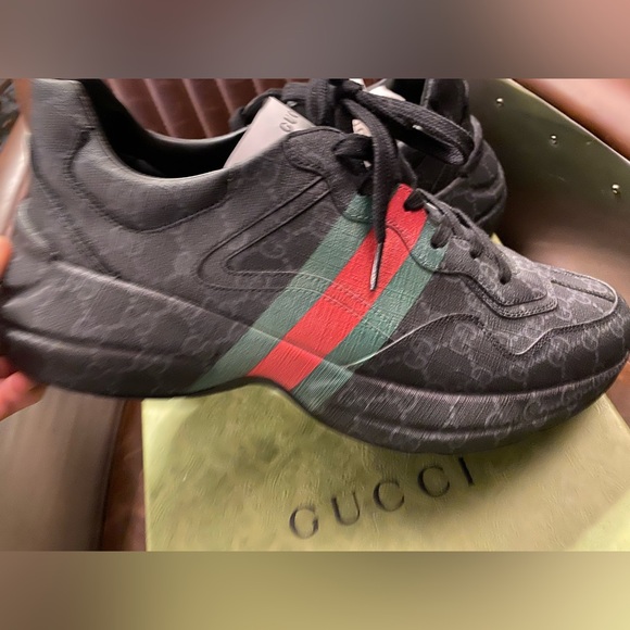 Gucci Men's Rhyton GG Supreme  Sneakers - Picture 10 of 16